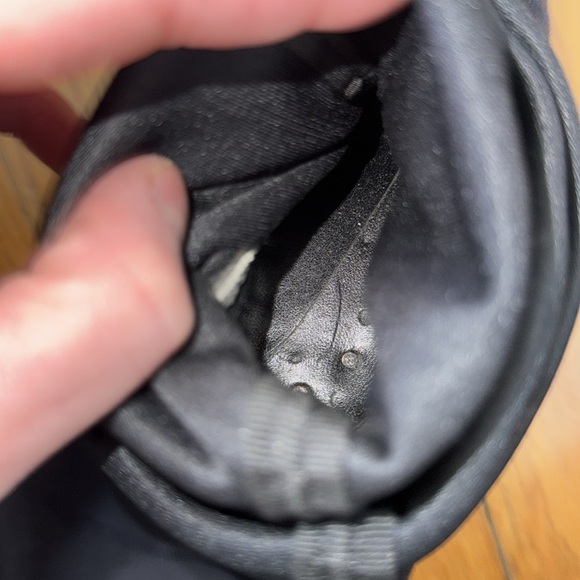 Elegant Black Heeled Boots for Women - Picture 6 of 6